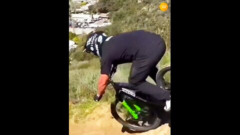 Simplang Trip 178: Bicycle mountain dive accidentally fell down to push-ups exercise.