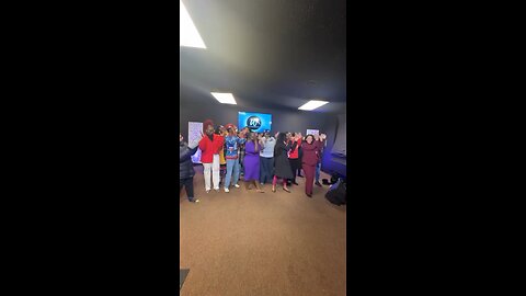 Waging War Ministries - something about the Holy Ghost 💃🏾💃🏾💃🏾🕺🏽 #scootchallenge #quartet