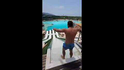 Extreme dive from a waterslide! EPIC