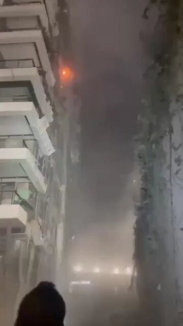 Iran Hits tel aviv with ballestic Missiles