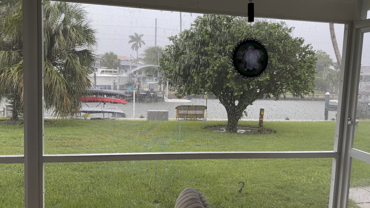 Thunderstorms In Paradise! | 4K