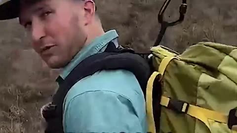 He Went Hiking Prepared… With Hacks Nobody Saw Coming 😳