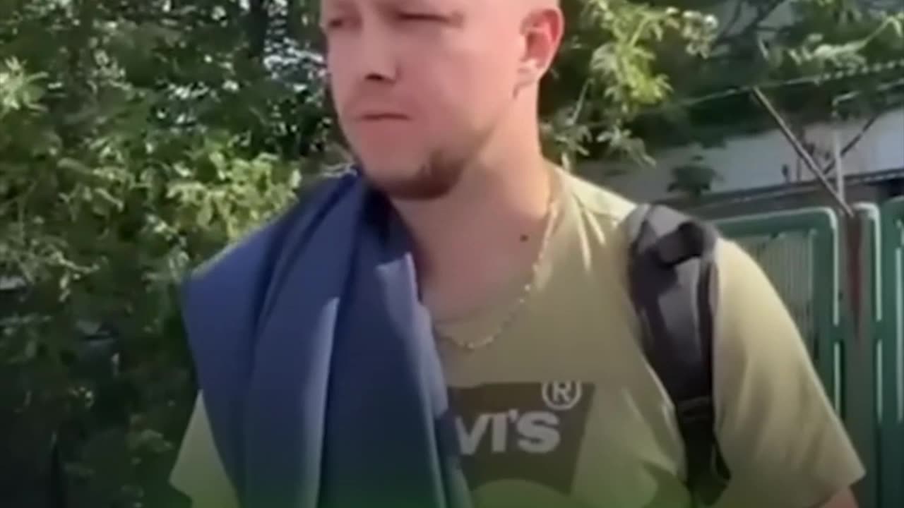 Jóvenes ucranianos huyen masivamente del país tras permiso de Kiev