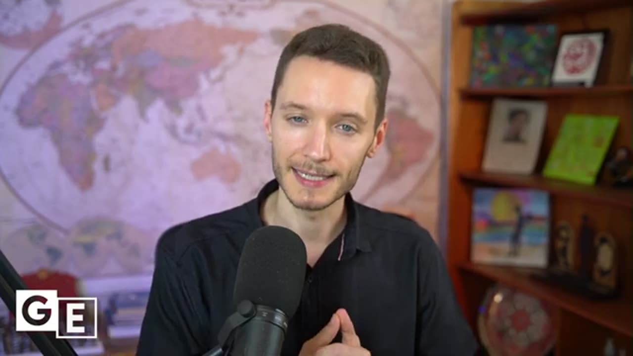 US gov't is very afraid of BRICS and dedollarization, Trump insiders reveal