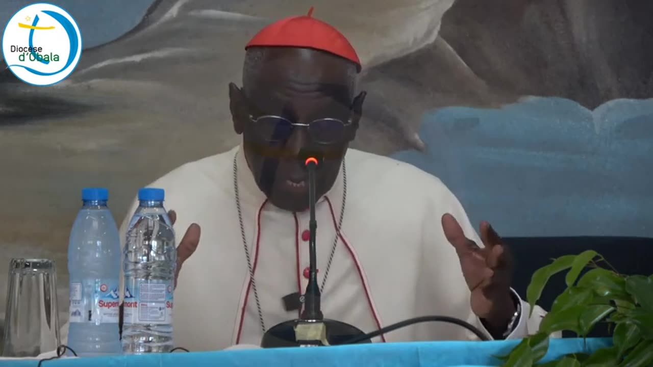CARDINAL ROBERT SARAH AUX RELIGIEUX(SES)