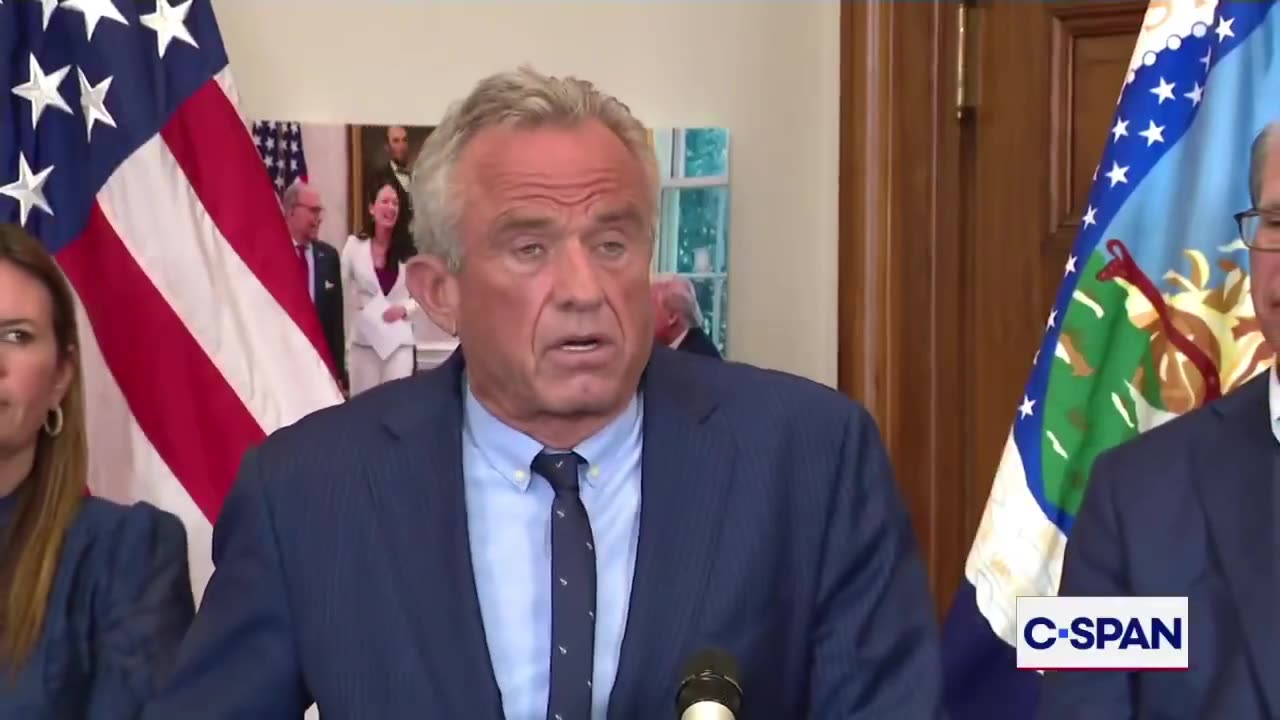 🔥 RFK JR: “A compliant child must take between 69 and 92 vaccines to stay in school