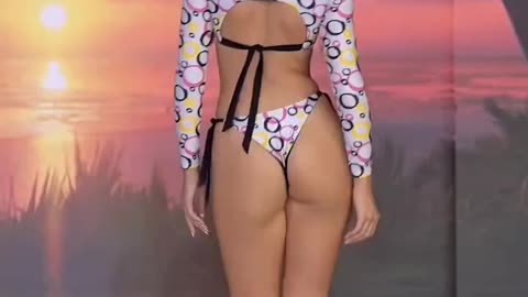 Bikini show