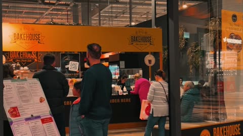 Best Cafe in Canberra – EQ Cafe and Bakehouse Weekend Vibes