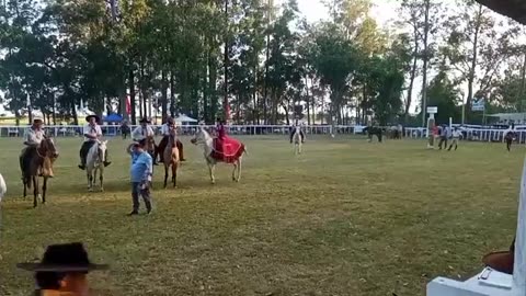 1era. Parte - Jineteadas en basto - "A Poncho y Espuelas" - Ruedo del Parque Rivera, Melo 06/12/2025