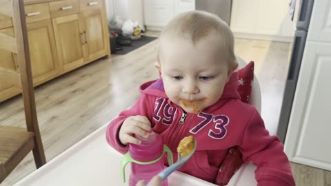 Baby Kayla’s Messy Dinner Time — Happy, Silly, and Adorable! 🥣😂