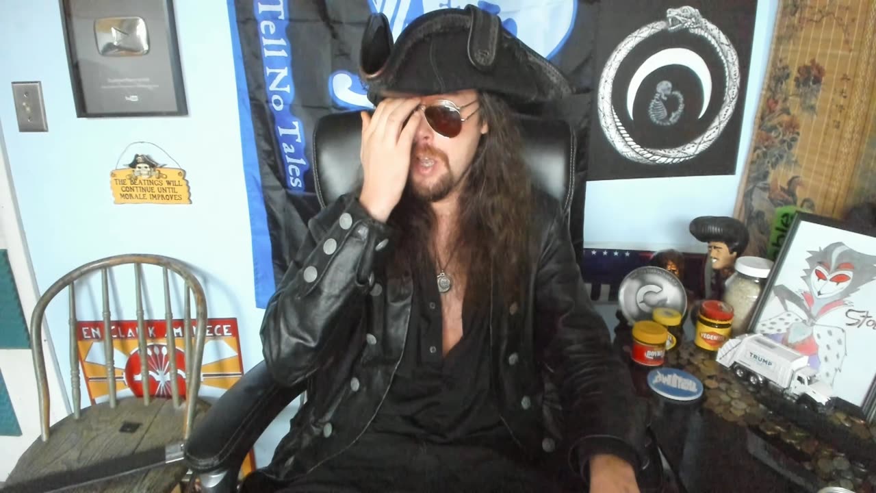 Inmates in NOLA Manage to Escape, Then the Nottaway Mansion Burns Down