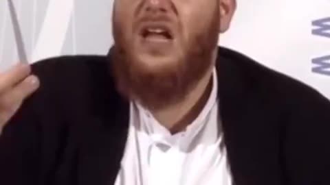 Islamic preachers in UK threaten Britons: "Sharia law is the solution to humanity's problems.