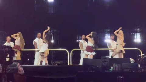 Blackpink World Tour Deadline 2025 kpop