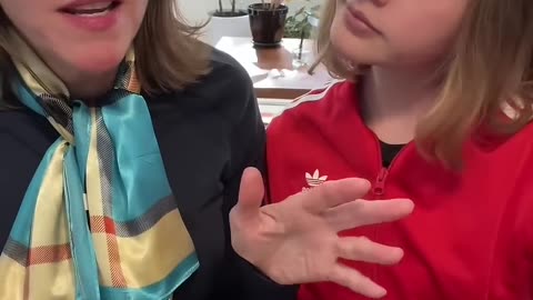 Americans Try To Use British Slang 😫 - 1080