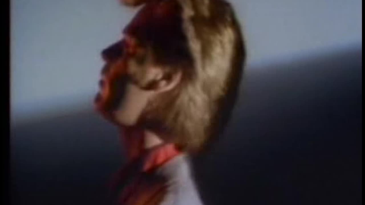 Daryl Hall & John Oates - Maneater