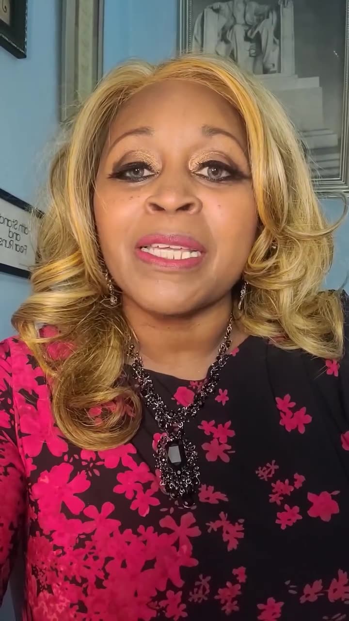 NAACP called out by Dr. Linda Lee Tarver! (plantation politics - take note of the College NAMES!)