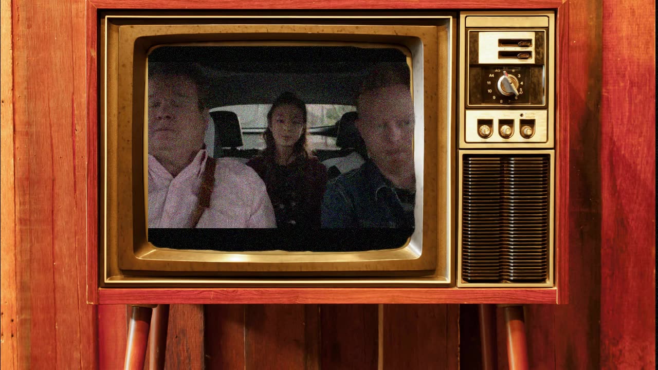 Inside4Walls Bumper- Modern ZoomerWaifen