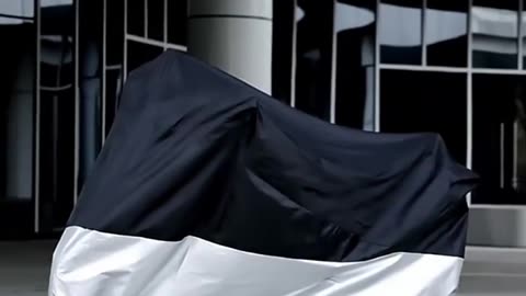 Motorcycle Cover with Waterproof and Secure Fastening Features