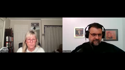 Wake Up the Lions! #004 - Wellness Expert Shelly Jefferis...