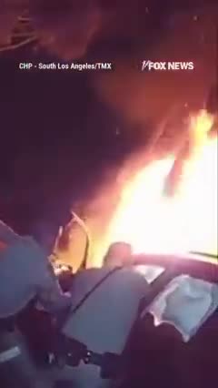HERO OFFICERS Smash Windows & Pull Trapped Driver From a Burning Car - California