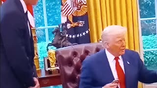 Shohei ohtani in oval office, takes picture by declaration of independence