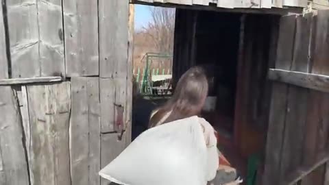 Daily Routine of a COUNTRY GIRL in SIBERIA in SPRING✨Morning To Night Rural Life🐄
