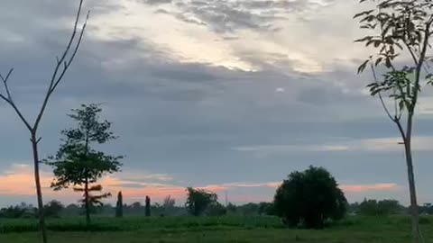 The Beauty of a Peaceful Sunset