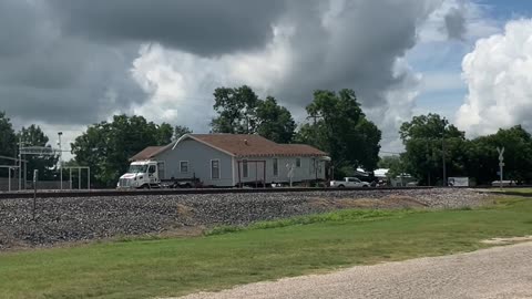 🏡Stealing Texas Style - Just kidding…MOVING a house!!