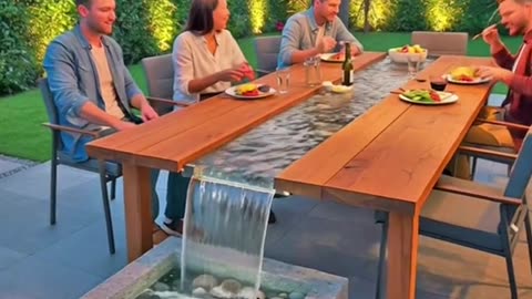 Absolutely obsessed with these waterfall patio tables!