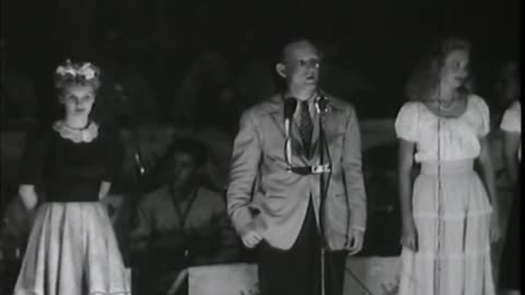KAY KYSER SHOW FOR ... - KAY KYSER SHOW FOR THE 11TH AIRBORNE DIV, LIPA, BATANGAS PRO - 111-adc-5084