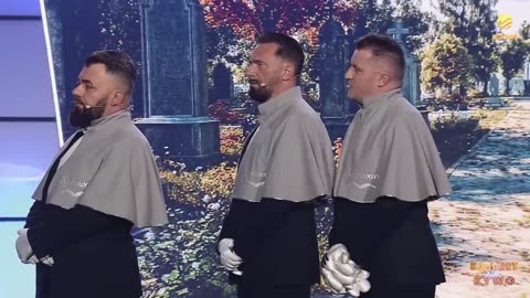 Kabaret Młodych Panów - Grabarze | Oficjalne Wideo 2025