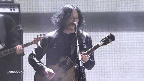 Seven Nation Army (The White Stripes song) - Jack White (live)