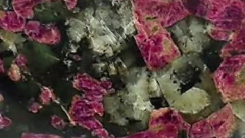 Let your wrist do the talking w our statement Crystal Cuff Bangles: infused with energy & elegance