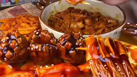 wow mukbang this time.