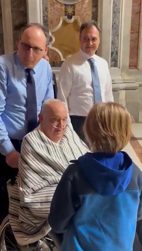 🇻🇦 Aparición del papa Francisco en público tras su larga hospitalización