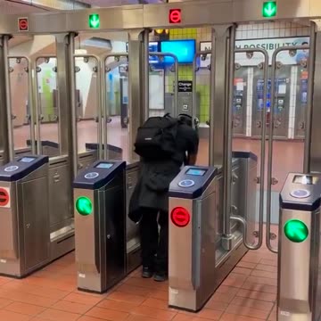 Looks like the NYC subway finally cracked the code—fare gates that actually stop fare evasion.