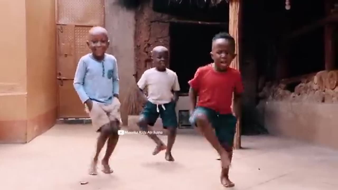 Masaka Kids Africana Dancing To Jerusalema By Master KG Feat Nomcebo & Burna Boy - Reloaded from Masaka Kids Afrikana 😇🙏😇