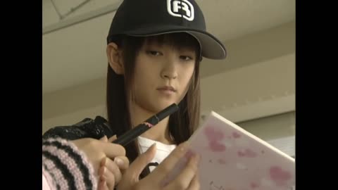 Usagi & Mamoru sailor moon live action act 11 Usagi and Makoto are asking Mineko for autographs
