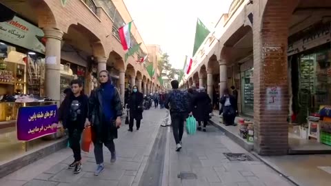 Who makes up Iran's fragmented opposition?