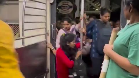 Women only passenger trains in India 🇮🇳