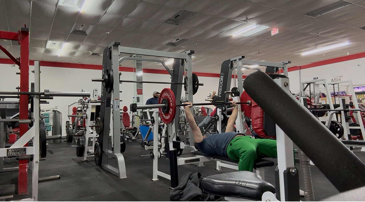 Bench Presses 75KG/165LBS for 8 Reps
