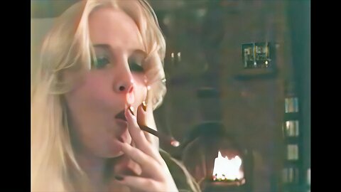 Classic Smoking Fetish Women 36