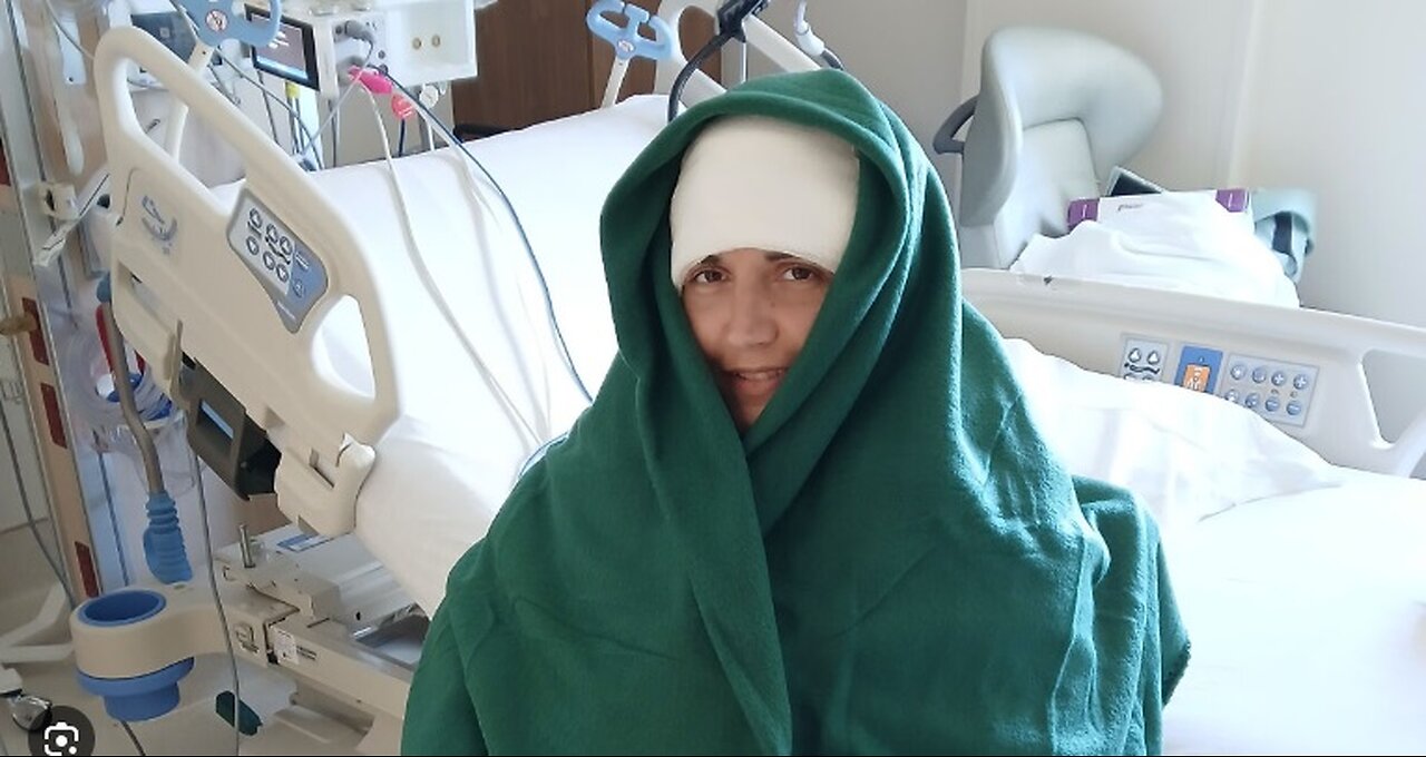 Paralyzed Woman Reveals Shock Effect of Elon’s Brain Chip, Uses Her Mind to Control Computer