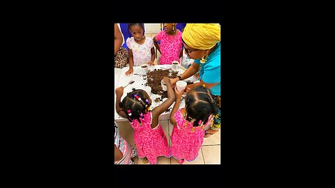 👩🏾‍🌾Gardening with children is planting wisdom that will feed generations.
