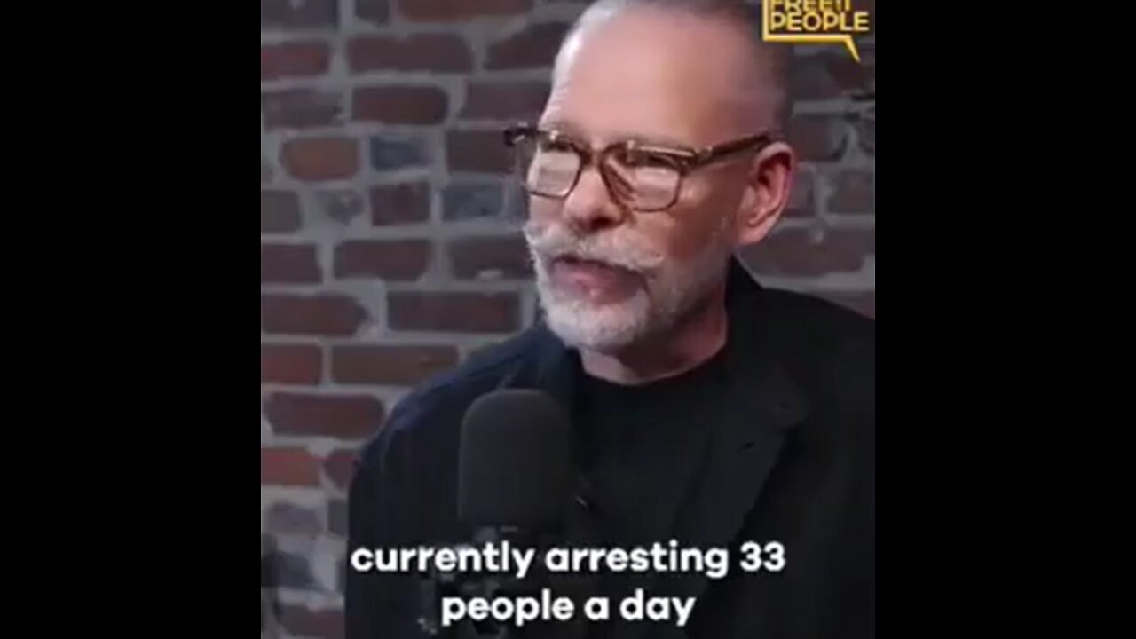 UK Police ARRESTS 33 people per day for MEAN TWEETS!