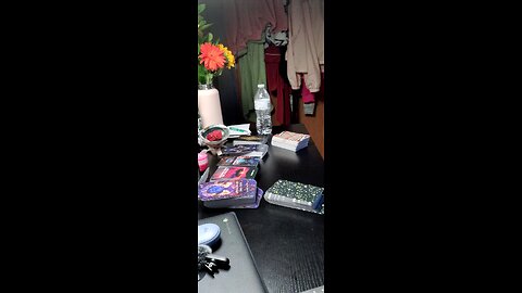Oracle card guidance for this beautiful Sunday... seems a lot of people are in a dark place today