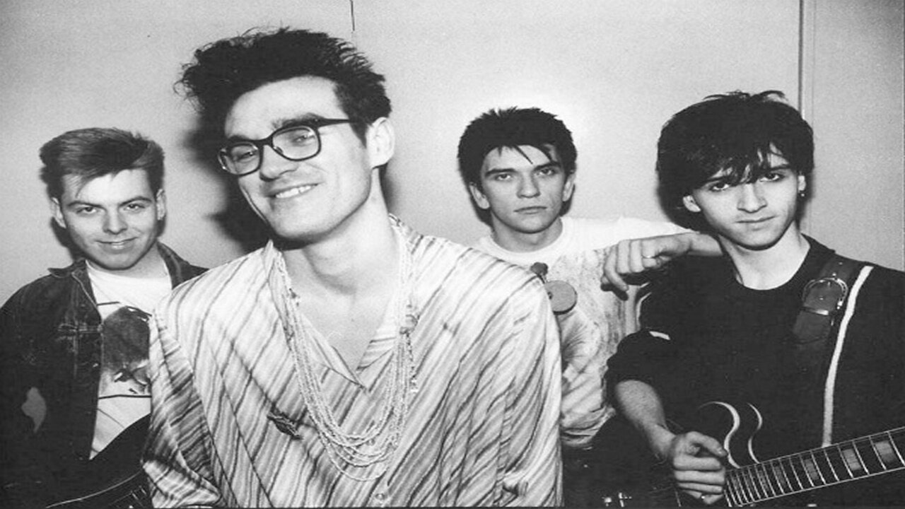 The Smiths - "What Difference Does It Make" / "Big Mouth Strikes Again"