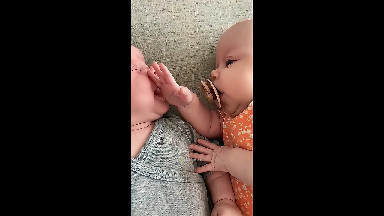 Sweet double trouble e