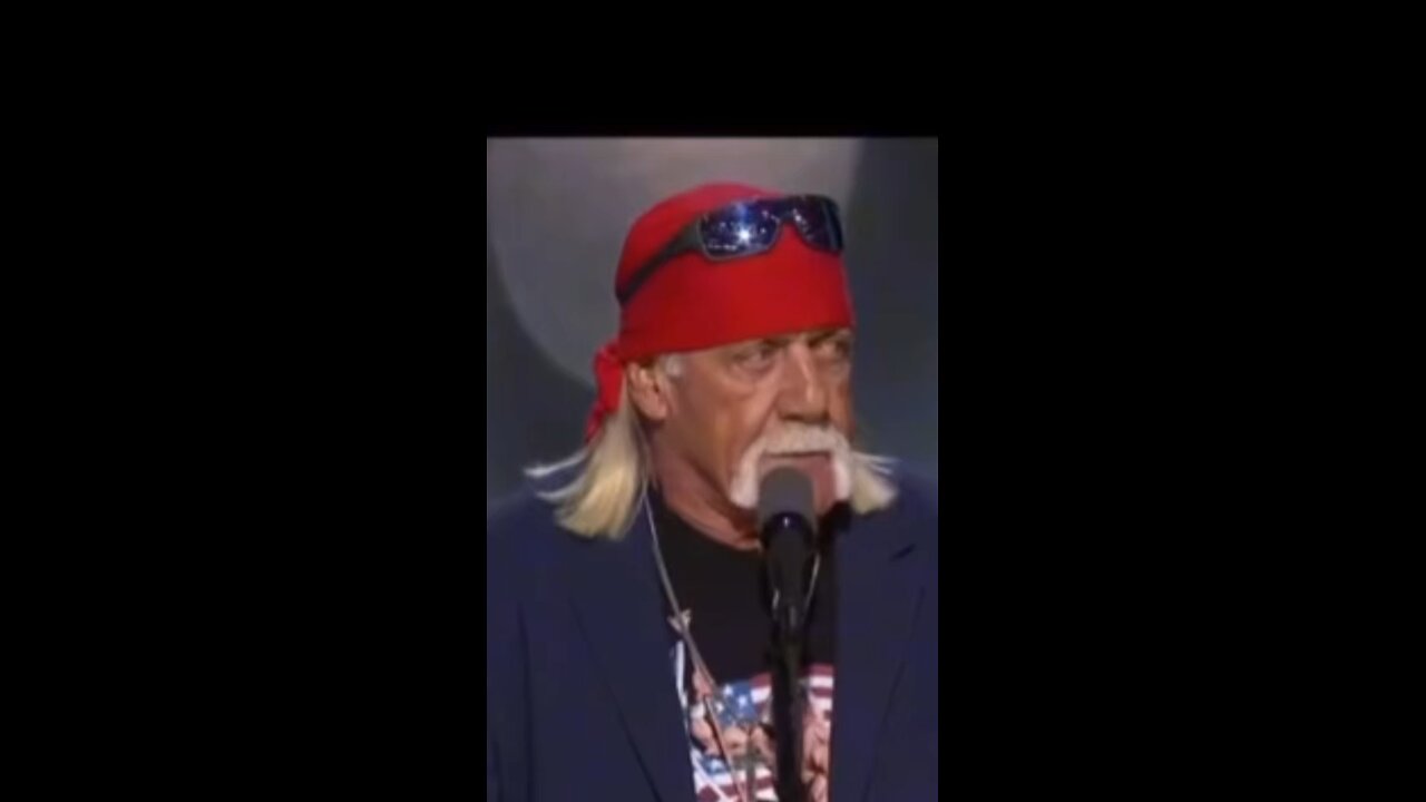 Hulk Hogan Dead at 71