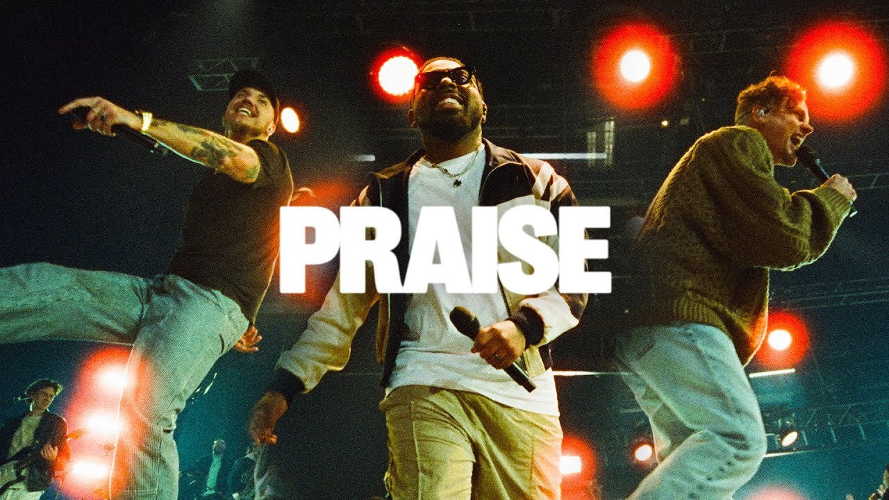 Elevation Worship - Praise feat. Brandon Lake, Chris Brown & Chandler Moore